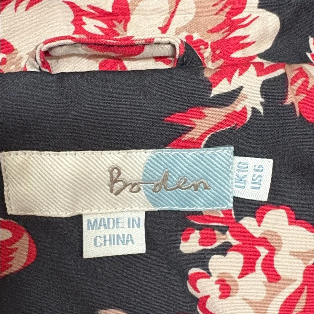 💕Boden Floral Weather Resistant Jacket. Removable Hood. Excellent Condition. M - Picture 12 of 16